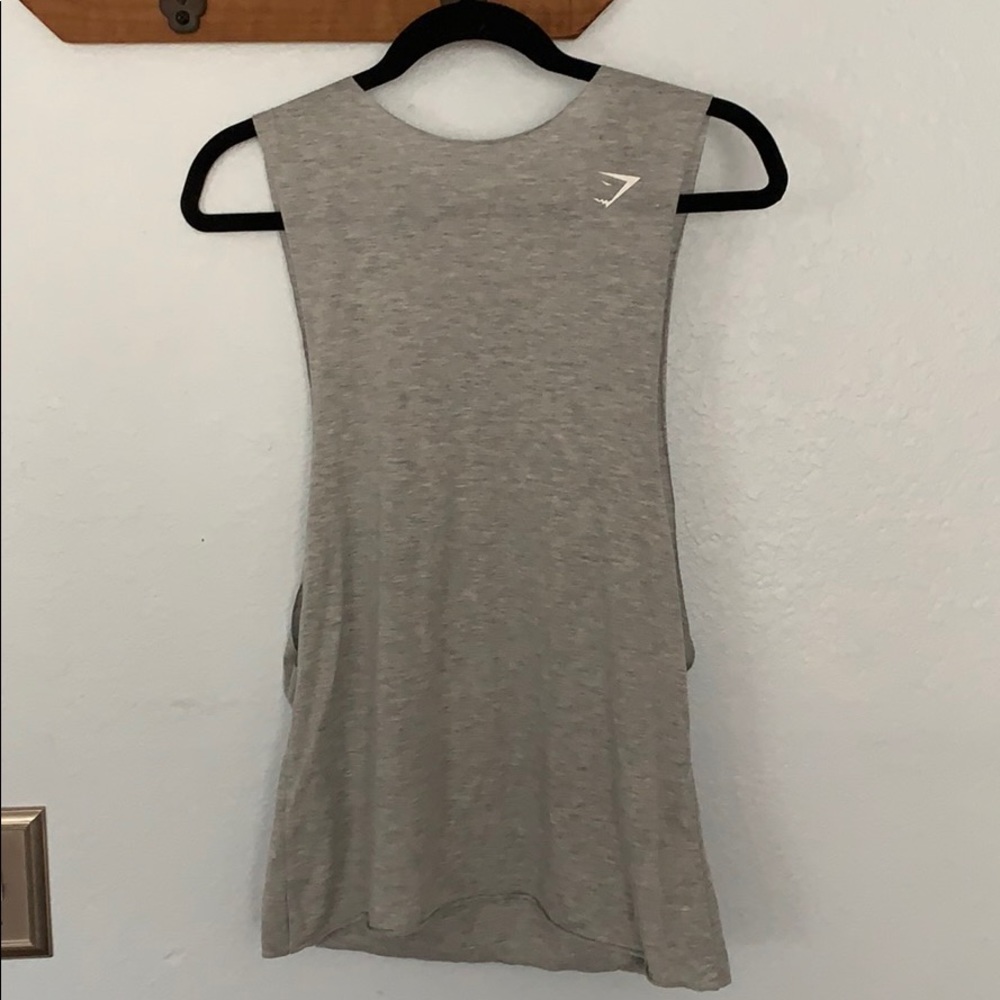 Gym shark workout top
